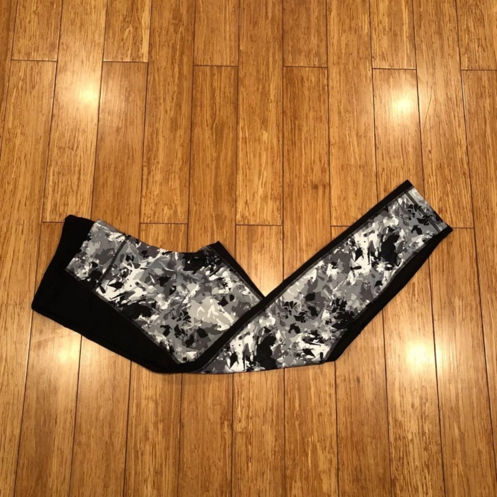 Under armour legging